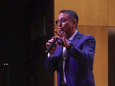 Simón Cohen: Felicidad y liderazgo